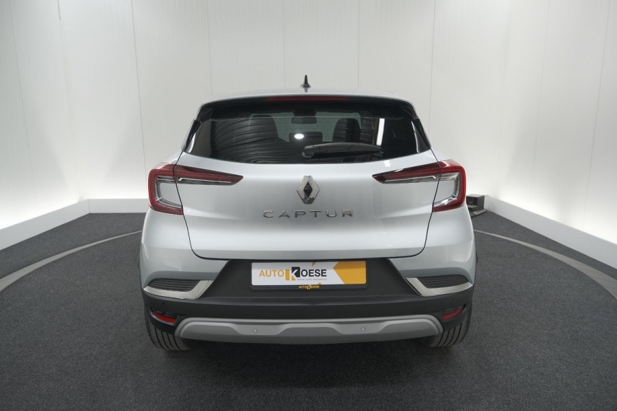 Renault Captur TCe 140 EDC Techno | Camera | 9.3 Inch Groot Scherm | Stoelverwarming | Apple Carplay