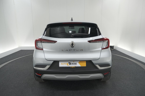 Renault Captur TCe 140 EDC Techno | Camera | 9.3 Inch Groot Scherm | Stoelverwarming | Apple Carplay