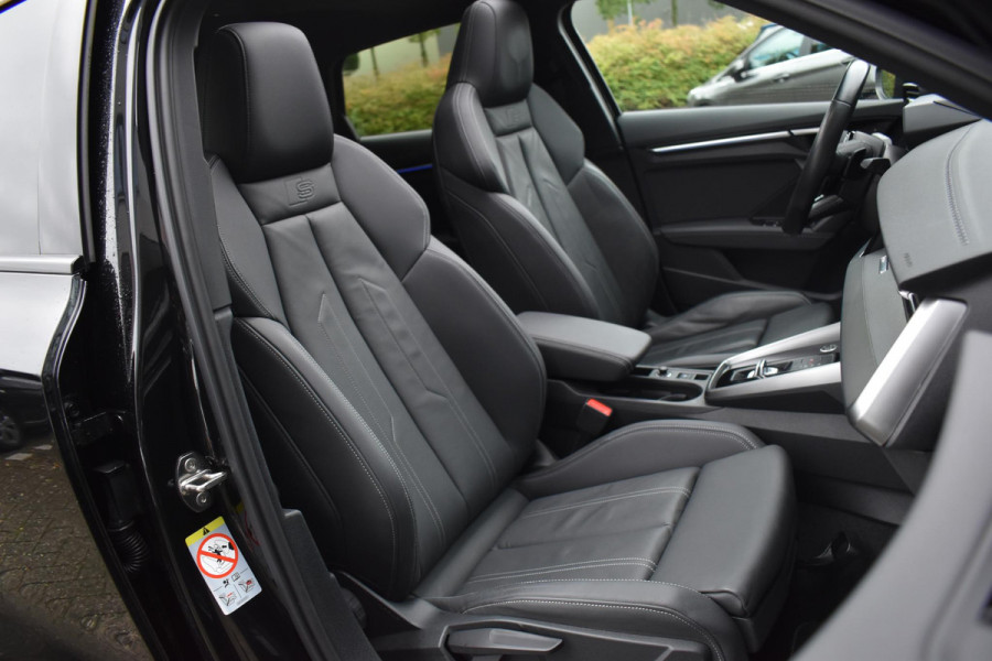 Audi A3 Sportback 45 TFSI e Competition 3x S Line Pano Lane ACC Camera Matrix