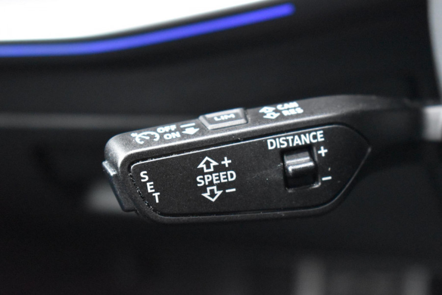 Audi A3 Sportback 45 TFSI e Competition 3x S Line Pano Lane ACC Camera Matrix