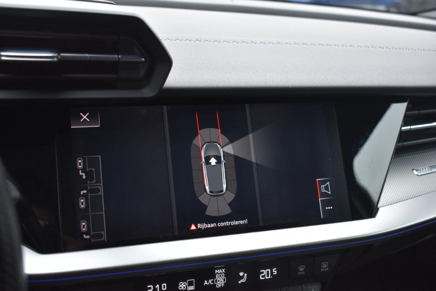 Audi A3 Sportback 45 TFSI e Competition 3x S Line Pano Lane ACC Camera Matrix