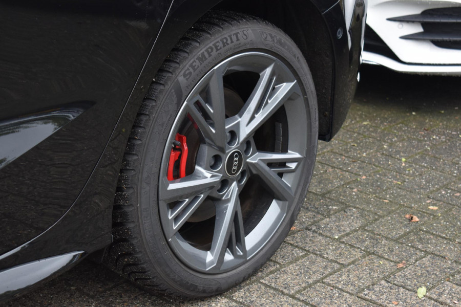 Audi A3 Sportback 45 TFSI e Competition 3x S Line Pano Lane ACC Camera Matrix