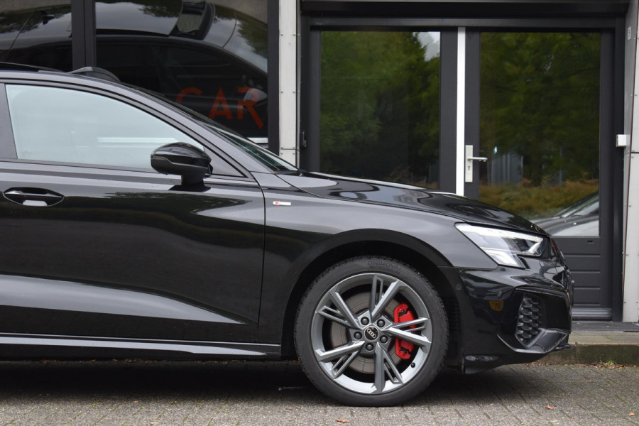 Audi A3 Sportback 45 TFSI e Competition 3x S Line Pano Lane ACC Camera Matrix