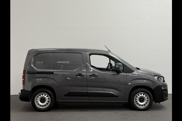 Peugeot Partner 1.5 BlueHDI Premium Automaat Navi PDC V&A Camera Trekhaak Cruise Control 3-zits
