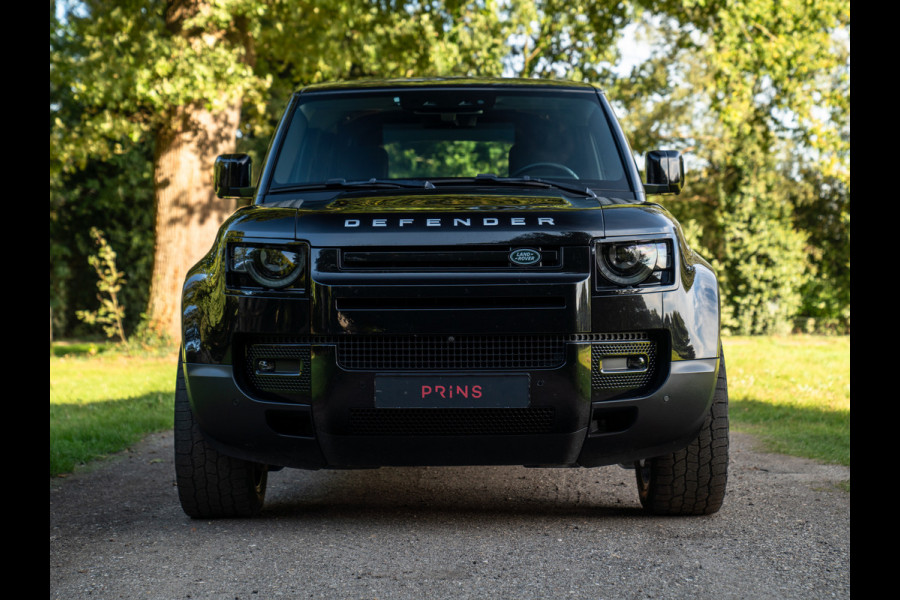 Land Rover Defender 2.0 D240 110 HSE | NL- auto | Grijs Kenteken | €54.900 EX BTW | Pano-dak | Luchtvering | Meridian Audio