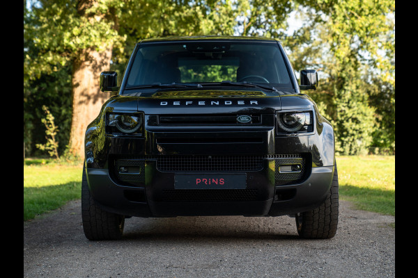 Land Rover Defender 2.0 D240 110 HSE | NL- auto | Grijs Kenteken | €54.900 EX BTW | Pano-dak | Luchtvering | Meridian Audio