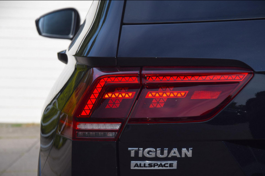 Volkswagen Tiguan Allspace 2.0 TDI Highline Business R PANORAMADAK/TREKHAAK/LEER PAKKET