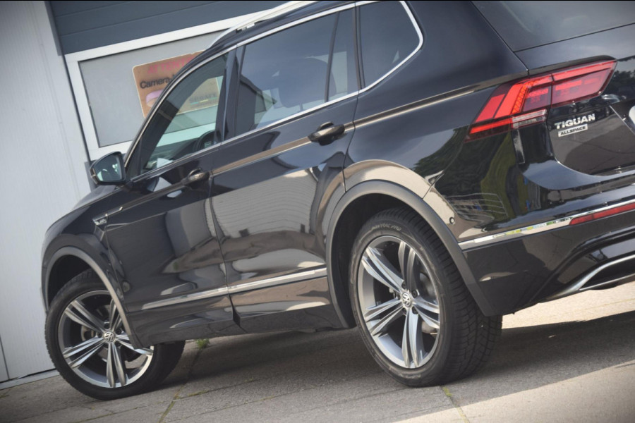 Volkswagen Tiguan Allspace 2.0 TDI Highline Business R PANORAMADAK/TREKHAAK/LEER PAKKET