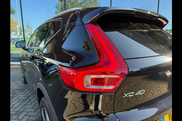 Volvo XC40 1.5 T4 Recharge Inscription Expression - Automaat - Parkeerhulp - Navi - Climate