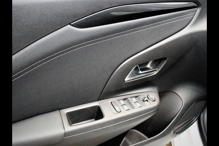 Opel Corsa 1.2 Sport Panoramadak Navigatie Dab Led Adaptive Cruise control Virtuele cockpit Camera