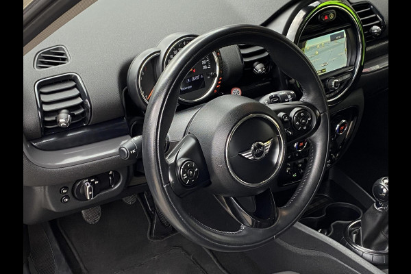 MINI Clubman 1.5 Cooper Chili - Navigatie I Airco I Sport pakket I Comfort pakket I Digitaal onderhoud