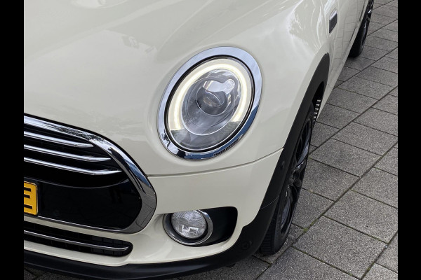 MINI Clubman 1.5 Cooper Chili - Navigatie I Airco I Sport pakket I Comfort pakket I Digitaal onderhoud