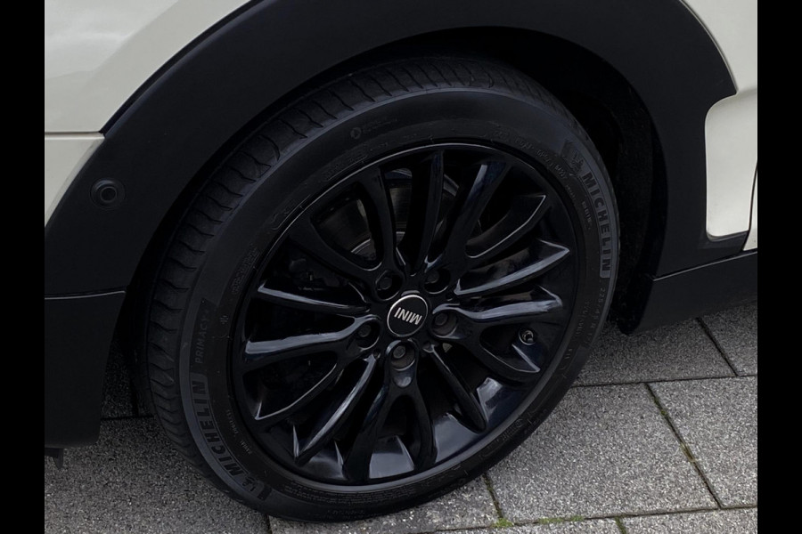 MINI Clubman 1.5 Cooper Chili - Navigatie I Airco I Sport pakket I Comfort pakket I Digitaal onderhoud