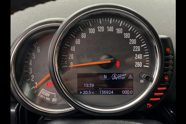 MINI Clubman 1.5 Cooper Chili - Navigatie I Airco I Sport pakket I Comfort pakket I Digitaal onderhoud