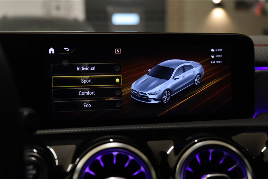 Mercedes-Benz CLA-Klasse 250 AMG PANO/BUR/CARPLAY/CAM/KEYLES/VOL