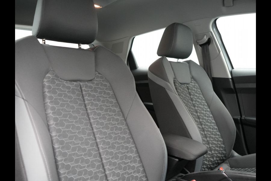Audi A1 Sportback 30 TFSI S Line 111pk Dealer O.H. | LED | Apple Carplay | Keyless | Stoelverwarming | Navigatie | Virtual Cockpit | DAB |