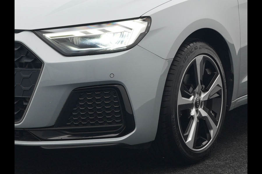 Audi A1 Sportback 30 TFSI S Line 111pk Dealer O.H. | LED | Apple Carplay | Keyless | Stoelverwarming | Navigatie | Virtual Cockpit | DAB |