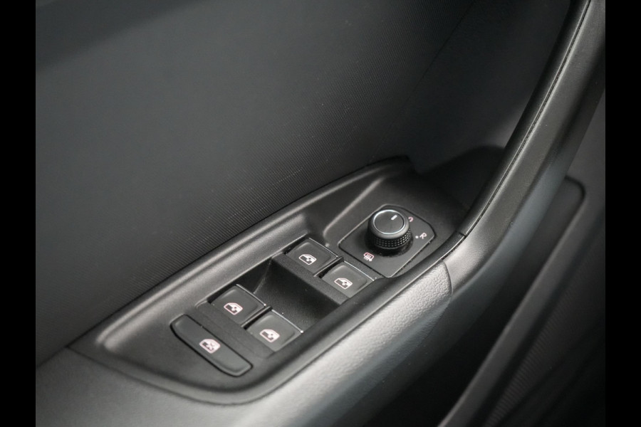 Audi A1 Sportback 30 TFSI S Line 111pk Dealer O.H. | LED | Apple Carplay | Keyless | Stoelverwarming | Navigatie | Virtual Cockpit | DAB |