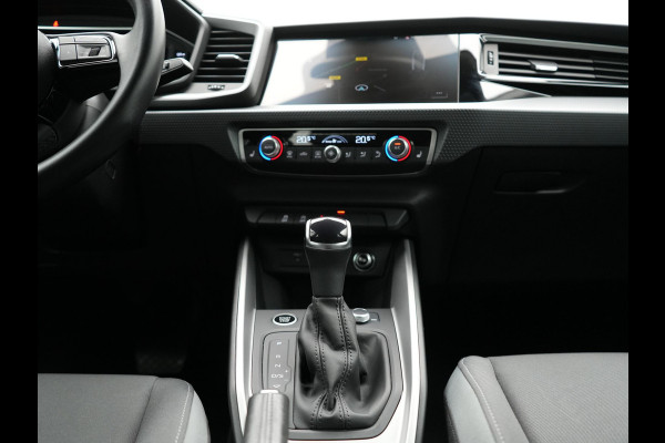 Audi A1 Sportback 30 TFSI S Line 111pk Dealer O.H. | LED | Apple Carplay | Keyless | Stoelverwarming | Navigatie | Virtual Cockpit | DAB |