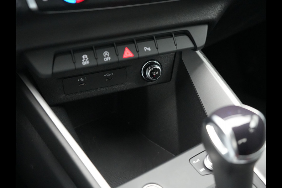 Audi A1 Sportback 30 TFSI S Line 111pk Dealer O.H. | LED | Apple Carplay | Keyless | Stoelverwarming | Navigatie | Virtual Cockpit | DAB |