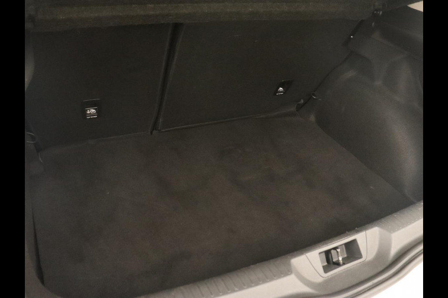 Renault Mégane 1.2 TCe Bose | Camera | Half leder | Carplay | Keyless | Navigatie | Massage | Dodehoek detectie | Trekhaak | Climate control | Bluetooth | BOSE Sound | Cruise control | Parkeerhulp