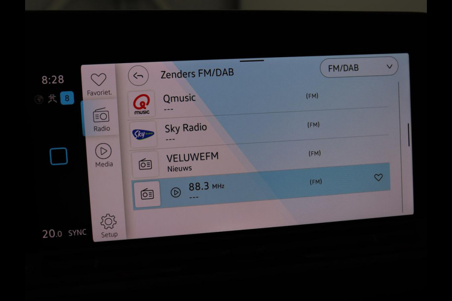 Volkswagen Golf 1.5 eTSI Style | Panoramadak | Automaat 1.5 eTSI Style | Panoramadak | Automaat | Navigatie | Memory | Adaptive cruise | Camera | Park assist | Carplay | Sfeerverlichting | Lane assist