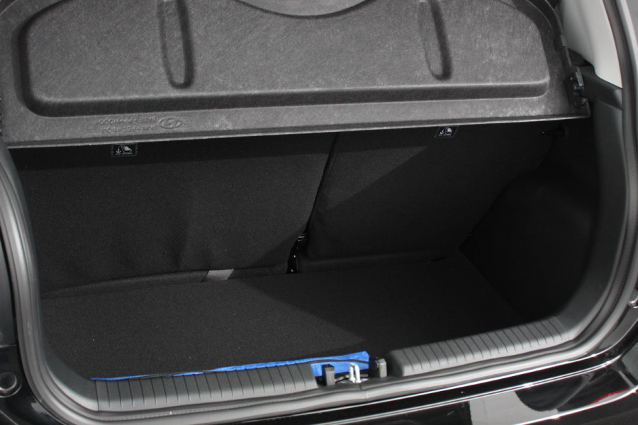 Hyundai i10 1.0 Automaat Comfort 5-zits | Navigatie | Apple Carplay/Android Auto | Cruise Control | DAB | Airco Hyundai i10 1.0 Automaat Comfort 5-zits | Navigatie | Apple Carplay/Android Auto | Cruise Control | DAB | Airco