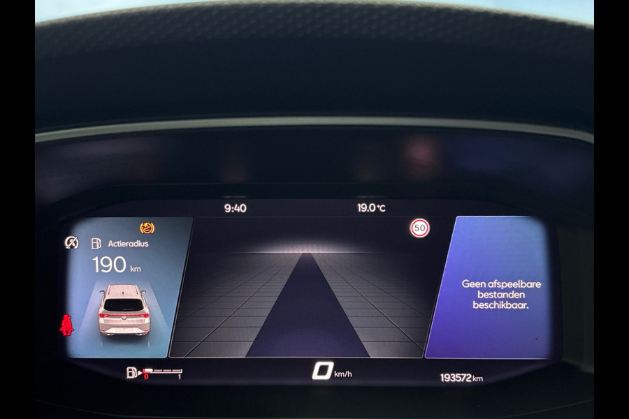 Seat Leon Sportstourer 1.0 TSI Style Business Intense Navi | Clima | Cruise | Camera | PDC | Trekhaak