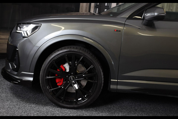 Audi Q3 Sportback 40 TFSI Quattro S Line / AUT / 190 PK / Virtual Cockpitc / Lane Assist / Cruise Control / Dode Hoek / Apple CAR