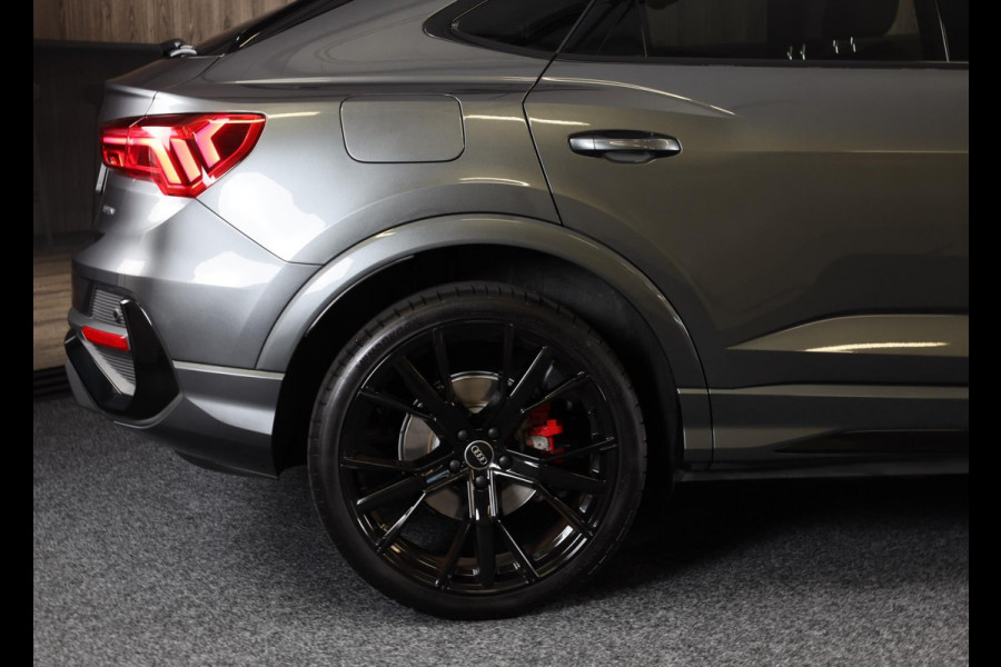 Audi Q3 Sportback 40 TFSI Quattro S Line / AUT / 190 PK / Virtual Cockpitc / Lane Assist / Cruise Control / Dode Hoek / Apple CAR