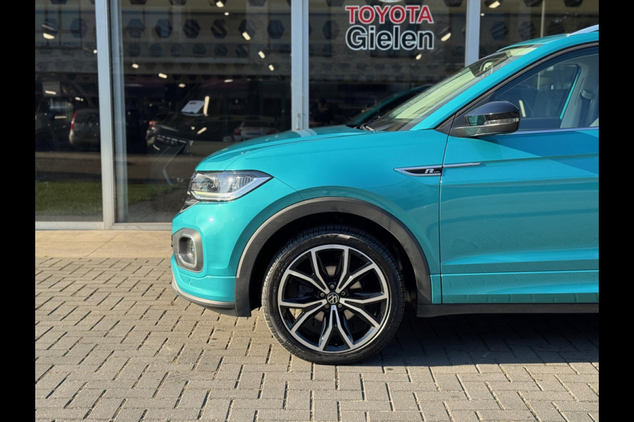 Volkswagen T-Cross 1.0 TSI 7-DSG R-Line | Dodehoekherkenning, Stoelverwarming, 18 inch, Climate control, Adaptive cruise control