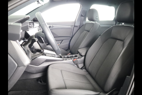 Audi A3 Sportback 30 TFSI Pro Line 110 pk S-tronic | Navigatie via App | Parkeersensoren achter | Adaptieve cruise control | Apple Carplay/Android Auto |