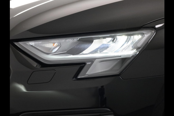 Audi A3 Sportback 30 TFSI Pro Line 110 pk S-tronic | Navigatie via App | Parkeersensoren achter | Adaptieve cruise control | Apple Carplay/Android Auto |