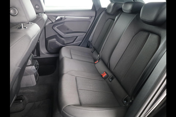 Audi A3 Sportback 30 TFSI Pro Line 110 pk S-tronic | Navigatie via App | Parkeersensoren achter | Adaptieve cruise control | Apple Carplay/Android Auto |