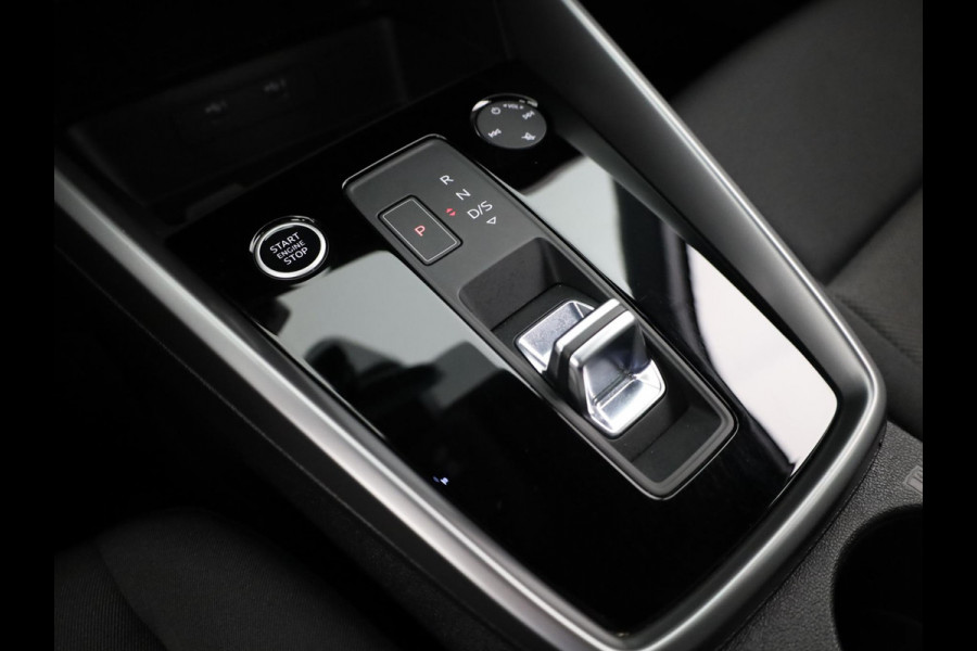 Audi A3 Sportback 30 TFSI Pro Line 110 pk S-tronic | Navigatie via App | Parkeersensoren achter | Adaptieve cruise control | Apple Carplay/Android Auto |