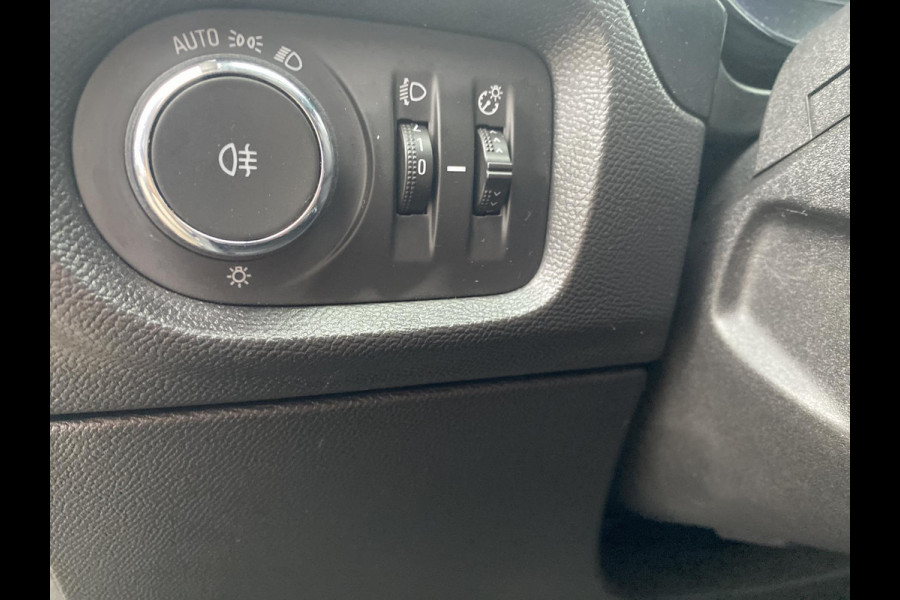 Opel Corsa 1.2 GS Line | automaat | 130PK | stoelverwarming