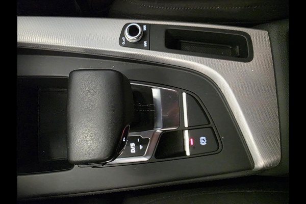 Audi A4 Avant 40 TFSI S-Tronic Business Aut New Model 2021! Airco ECC Navi Cruise Control Facelift 204 pk Audi A4 Avant 40 TFSI S-Tronic Business Aut New Model 2021! Airco ECC Navi Cruise Control Facelift 204 pk