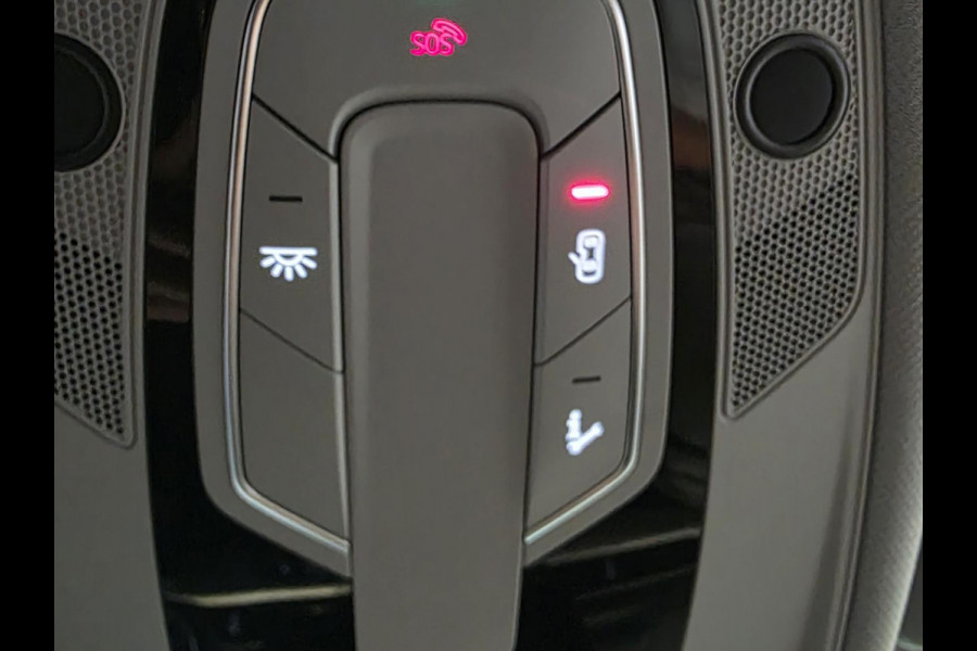 Audi A4 Avant 40 TFSI S-Tronic Business Aut New Model 2021! Airco ECC Navi Cruise Control Facelift 204 pk Audi A4 Avant 40 TFSI S-Tronic Business Aut New Model 2021! Airco ECC Navi Cruise Control Facelift 204 pk