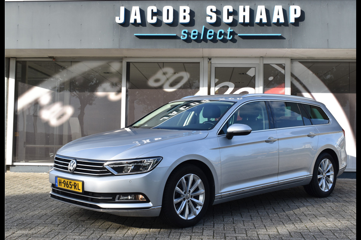 Volkswagen Passat Variant 1.4 TSI Highline Business R Automaat / Navigatie / Camera / 17" LM / Carplay / Clima / Stoelverw. Volkswagen Passat Variant 1.4 TSI Highline Business R Automaat / Navigatie / Camera / 17" LM / Carplay / Clima / Stoelverw.