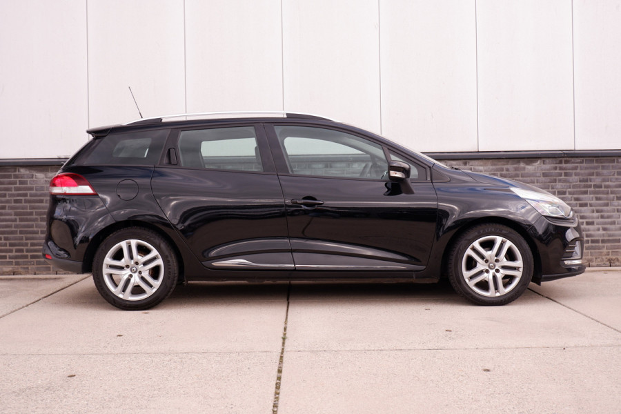 Renault Clio Estate 0.9 TCe Limited  Navigatie | Airco | Cruise | Bluetooth