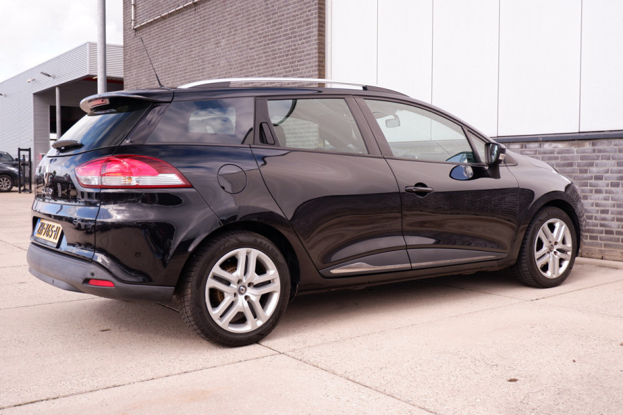 Renault Clio Estate 0.9 TCe Limited  Navigatie | Airco | Cruise | Bluetooth