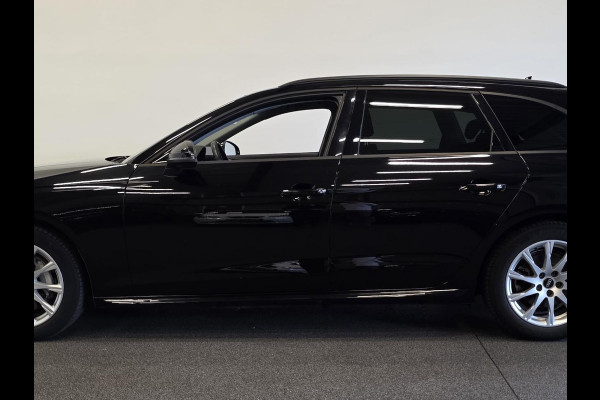 Audi A4 Avant 40 TFSI S-Tronic Business Aut New Model 2021! Airco ECC Navi Cruise Control Facelift 204 pk Audi A4 Avant 40 TFSI S-Tronic Business Aut New Model 2021! Airco ECC Navi Cruise Control Facelift 204 pk