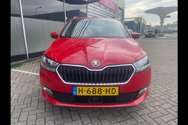 Škoda Fabia Combi 1.0 TSI Business Edition Škoda Fabia Combi 1.0 TSI Business Edition