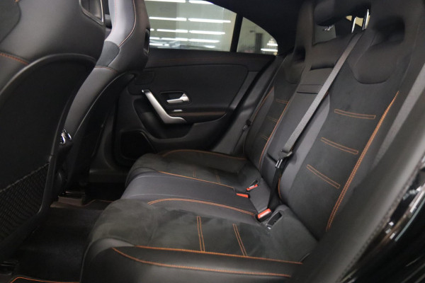 Mercedes-Benz CLA-Klasse 250 ORANGE EDITION PANO/CARPLAY/KEYLESS/CAM/SFEERV/VOL