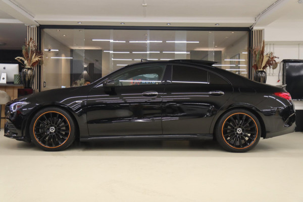Mercedes-Benz CLA-Klasse 250 ORANGE EDITION PANO/CARPLAY/KEYLESS/CAM/SFEERV/VOL