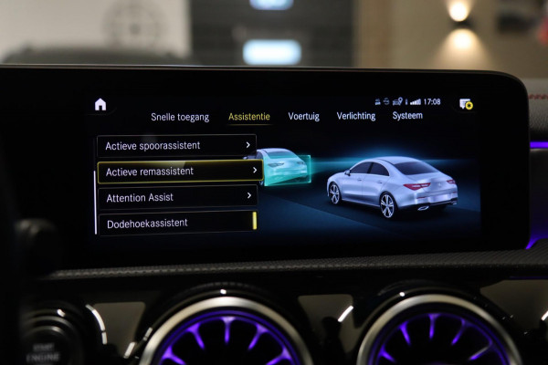 Mercedes-Benz CLA-Klasse 250 ORANGE EDITION PANO/CARPLAY/KEYLESS/CAM/SFEERV/VOL