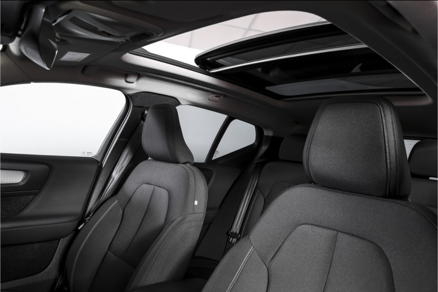 Volvo XC40 1.5 T4 Recharge Inscription Expression | S/K-panodak | Dig. Cockpit | Cruise | Stoel-+Stuurverw. | PDC | Camera | NAV + App. Connect | ECC | Elek. Klep | LM 18" | 7239