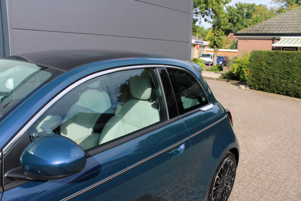 Fiat 500 3+1 La Prima 42 kWh | Leder | Camera | BLIS | Navigatie | Carplay
