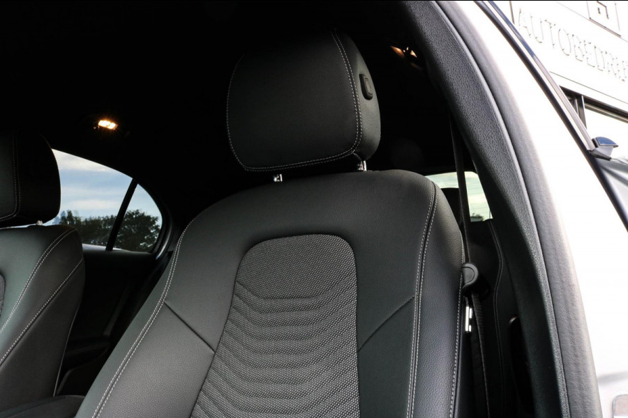 Mercedes-Benz A-Klasse 180 Luxury Line - MULTIBEAM LED - CAMERA - ACC - A180