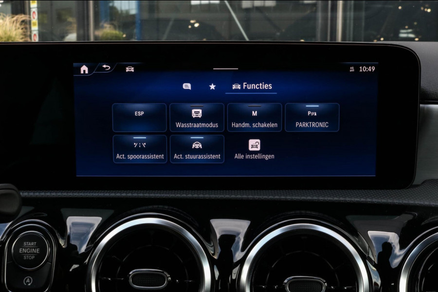 Mercedes-Benz A-Klasse 180 Luxury Line - MULTIBEAM LED - CAMERA - ACC - A180